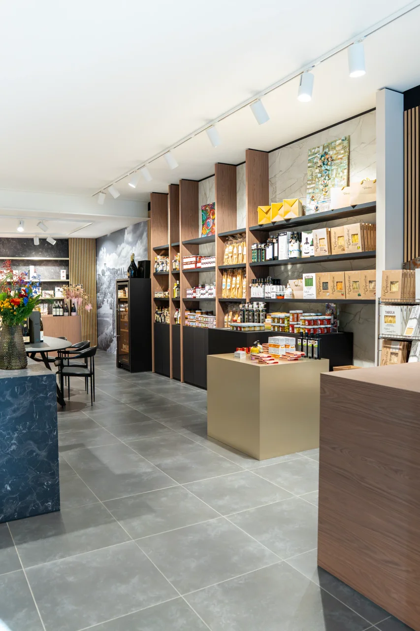 Wine-Art — Wijn en delicatessen
