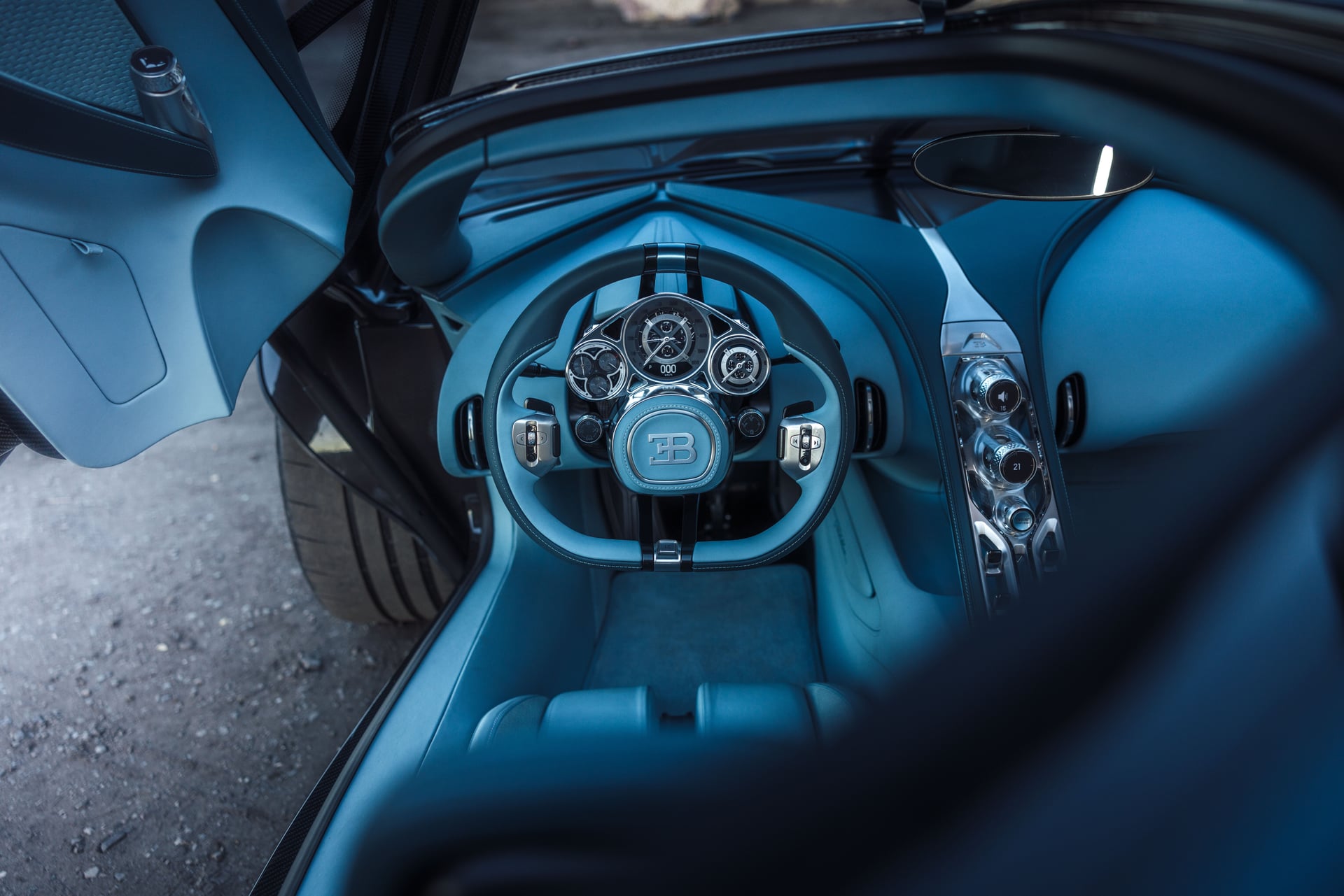 Tourbillon interior cockpit