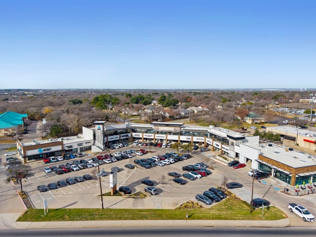 Multifamily & mixed-use