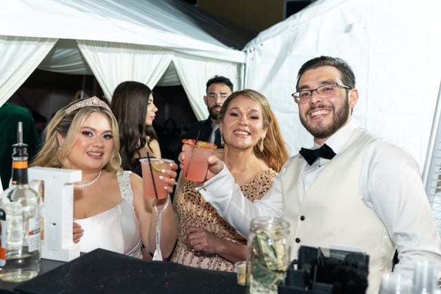 Liz & Moises