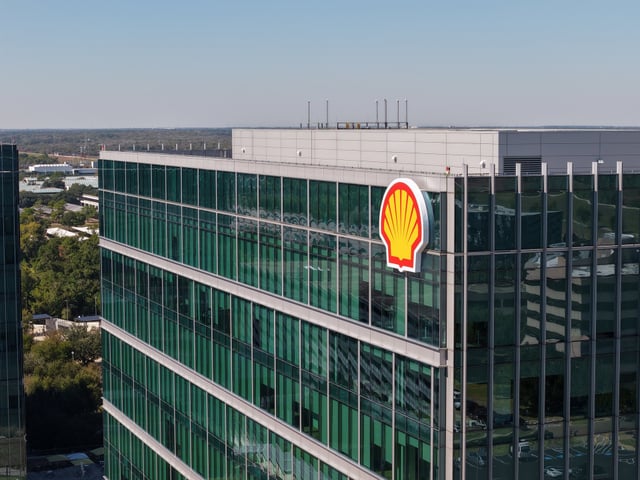 Commercial — Shell Oil / Harvey Cleary