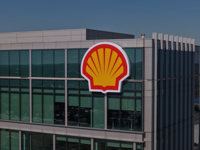 Commercial — Shell Oil / Harvey Cleary