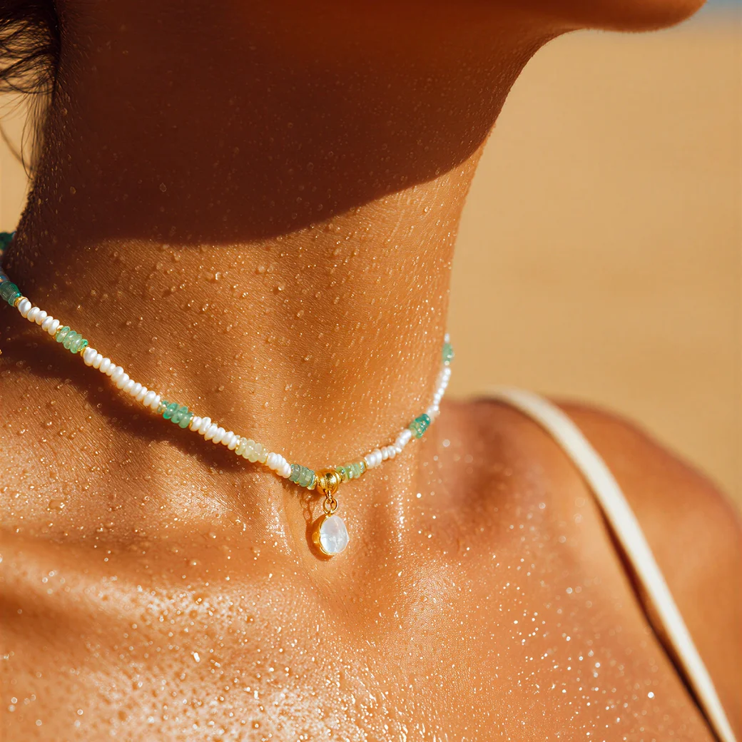 Beach necklace — image analysis example